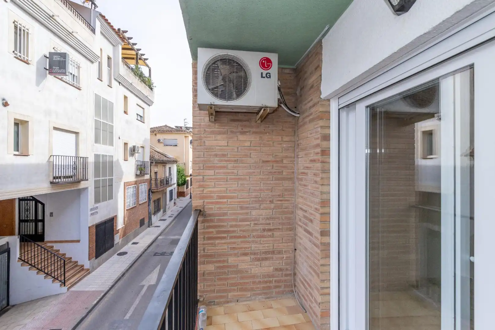 Terrassa de Pis de lloguer en Churriana de la Vega amb Aire condicionat i Balcó