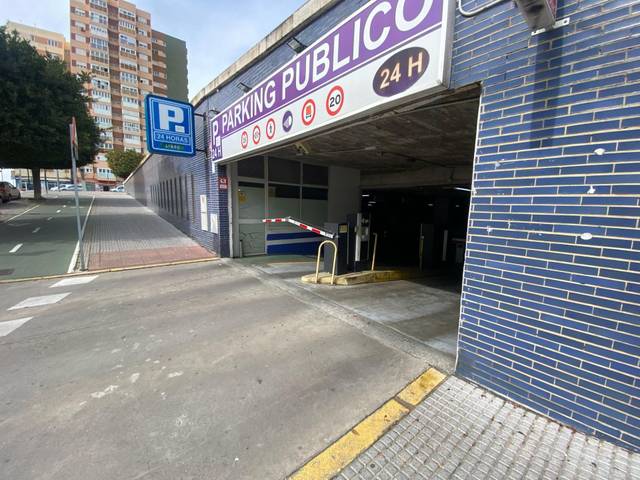 Garaje en Venta en Paseo Marítimo - San José - La Laguna