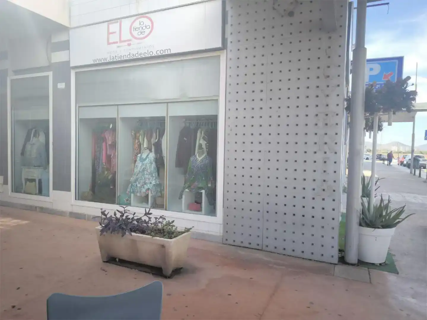 Local de lloguer en Cartagena amb Aire condicionat