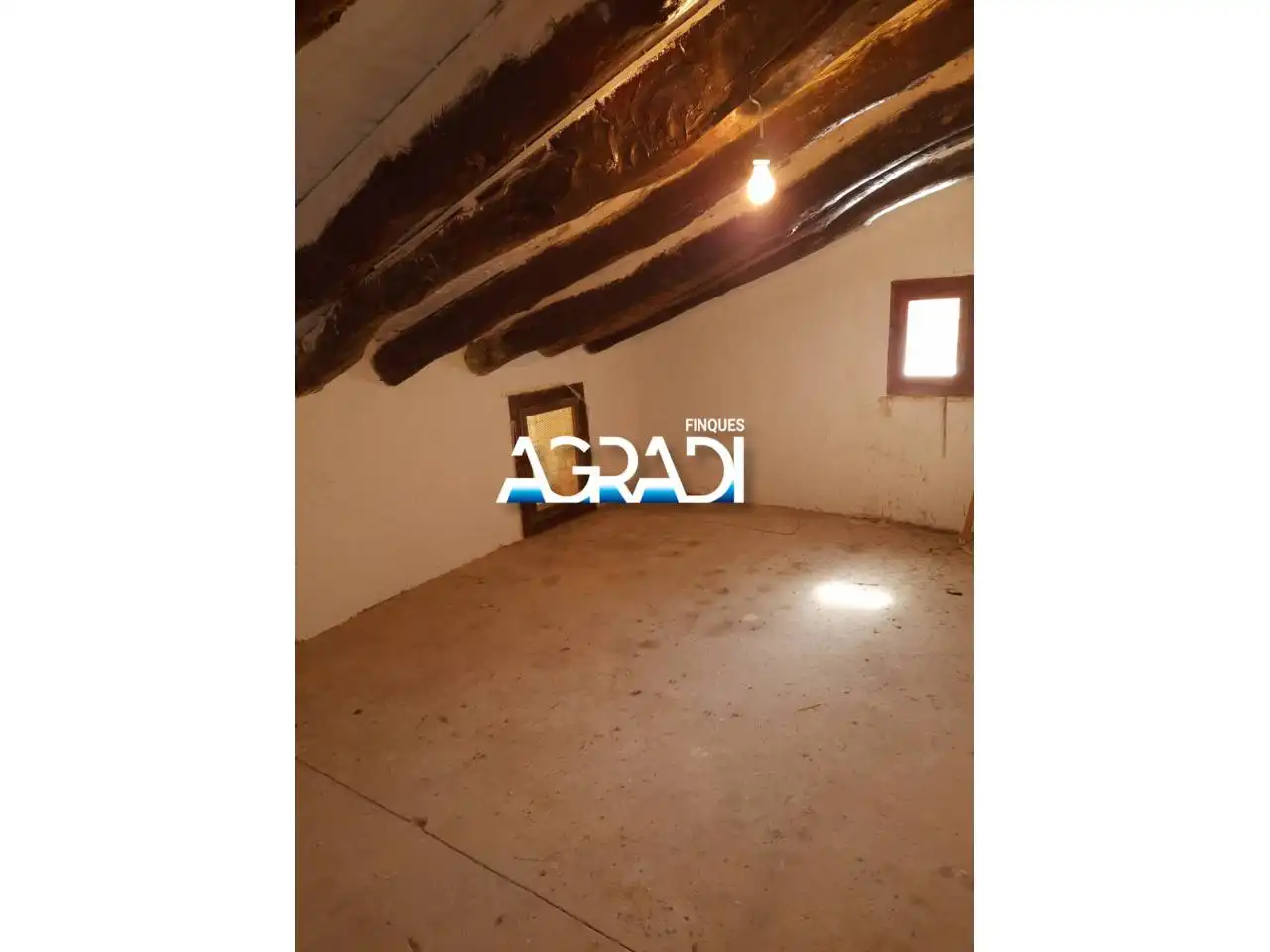 Houses for sale in Ginestar