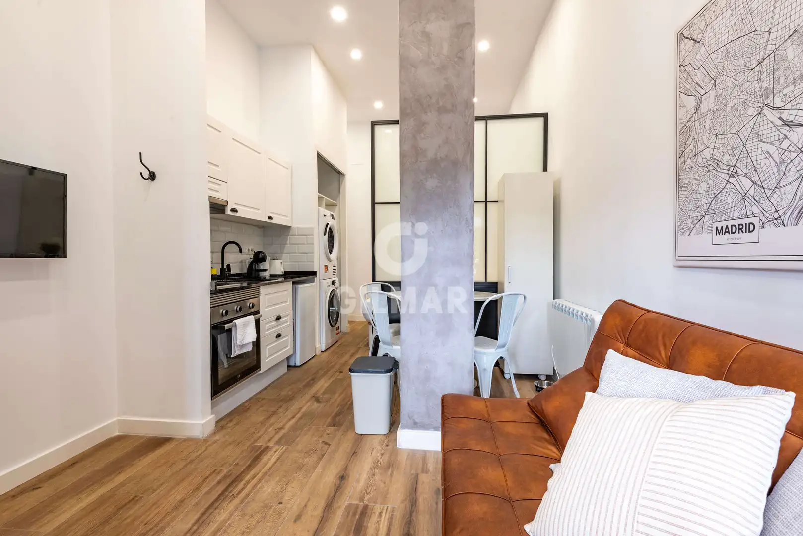 Habitación de Piso en venta en Madrid con Calefacción