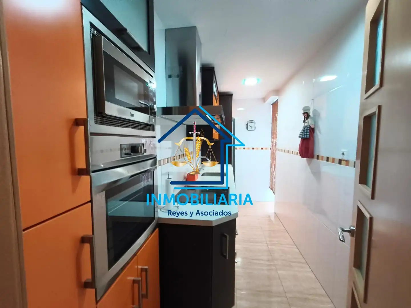 Küche von Wohnung zum Verkauf in Córdoba mit Klimaanlage und Möbliert