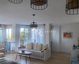 Living room of Flat to rent in  Valencia Capital  with Air Conditioner, Heating and Private garden
