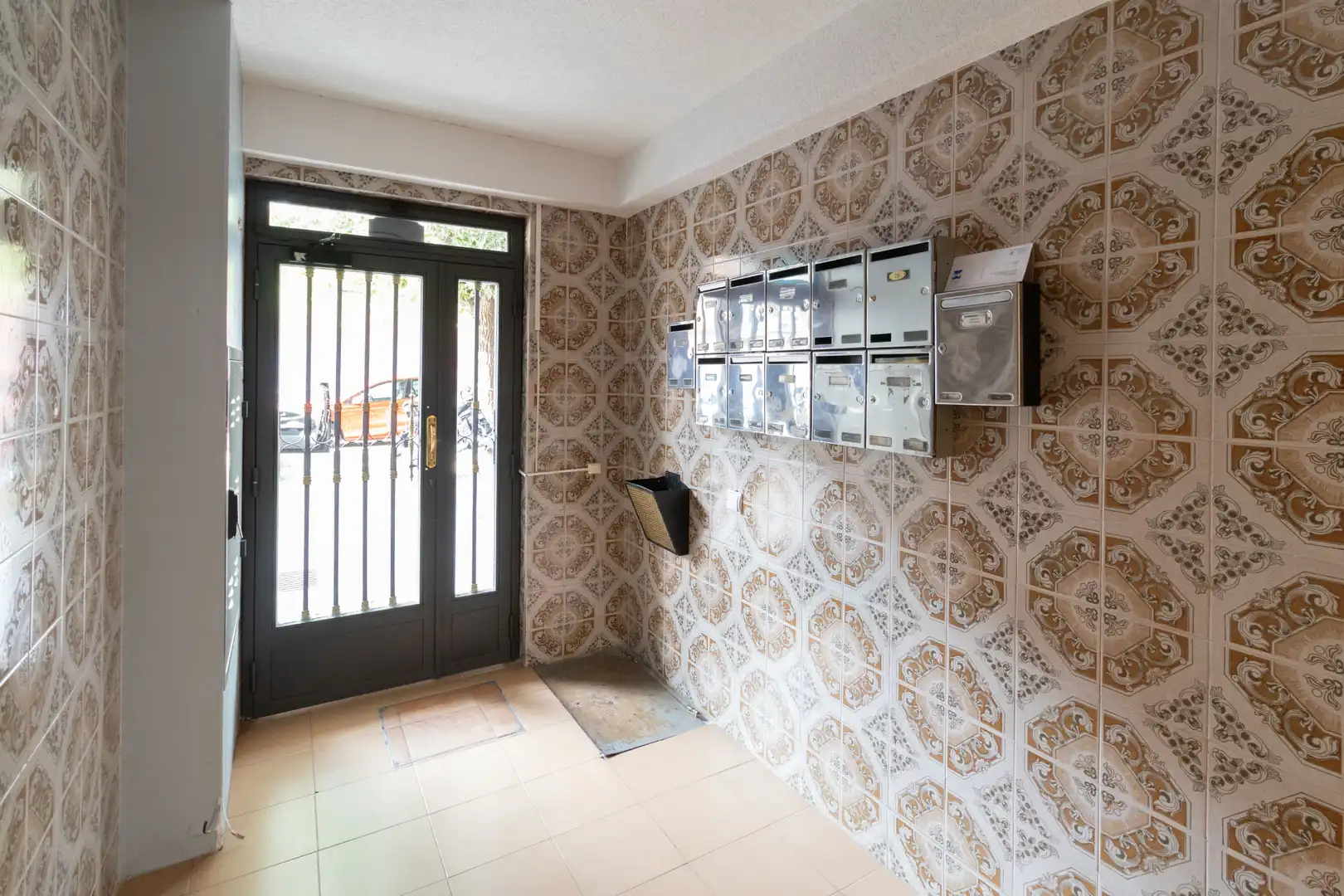 Flat for rent in Móstoles  with Air Conditioner, Heating and Oven