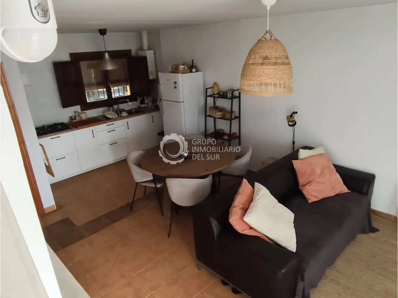 Sala de estar de Dúplex en venta en Benalup-Casas Viejas con Aire acondicionado y Amueblado