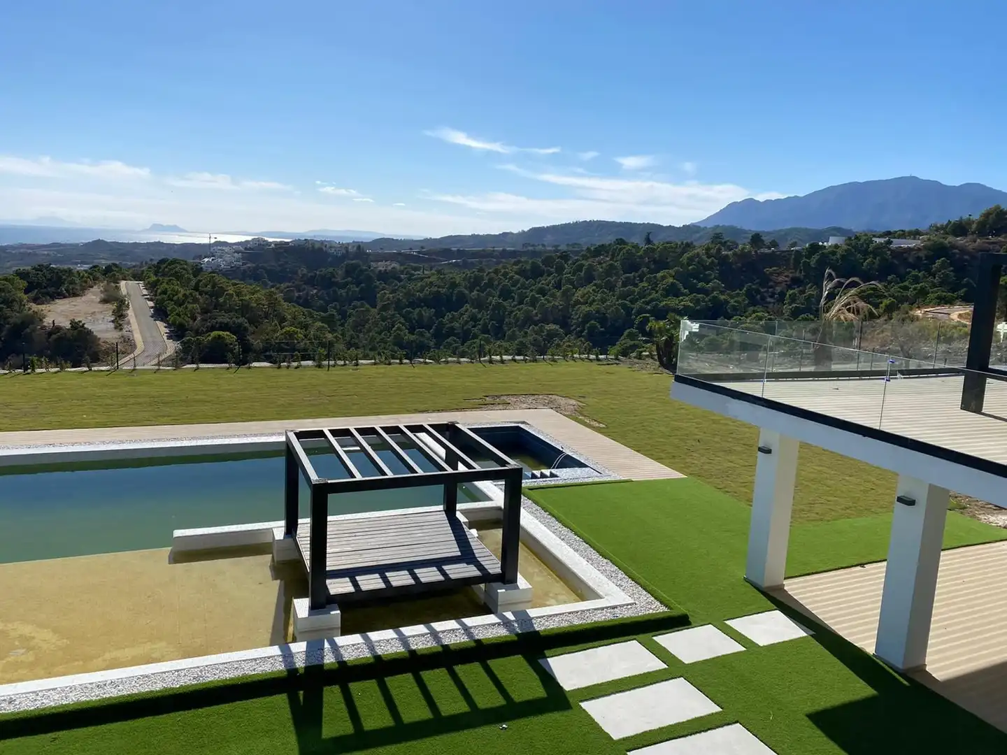 Terrace of Houses for rent in Benahavís  with Air Conditioner, Heating and Private garden
