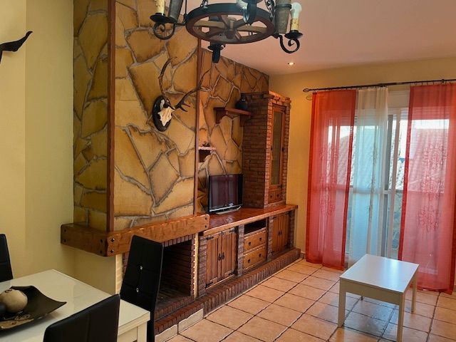 Living room of Flat for sale in Vejer de la Frontera  with Air Conditioner, Terrace and Furnished