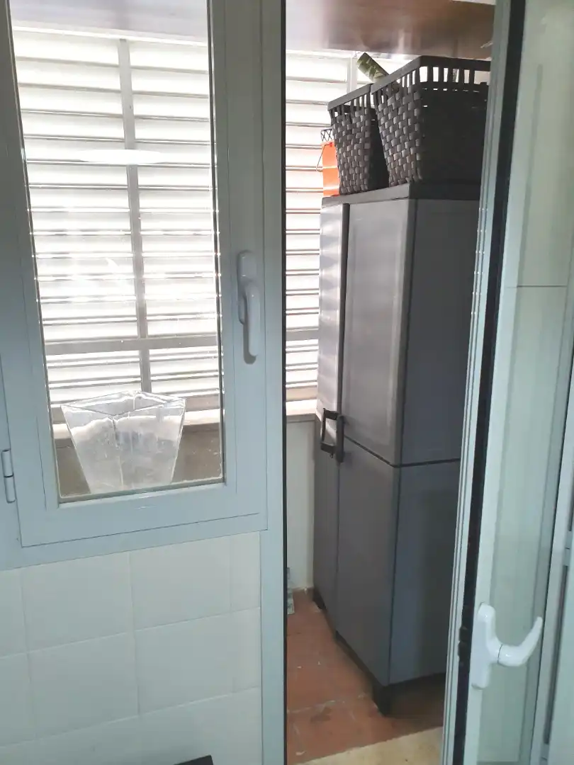 Cuina de Pis en venda en Algeciras amb Terrassa, Traster i Piscina comunitària