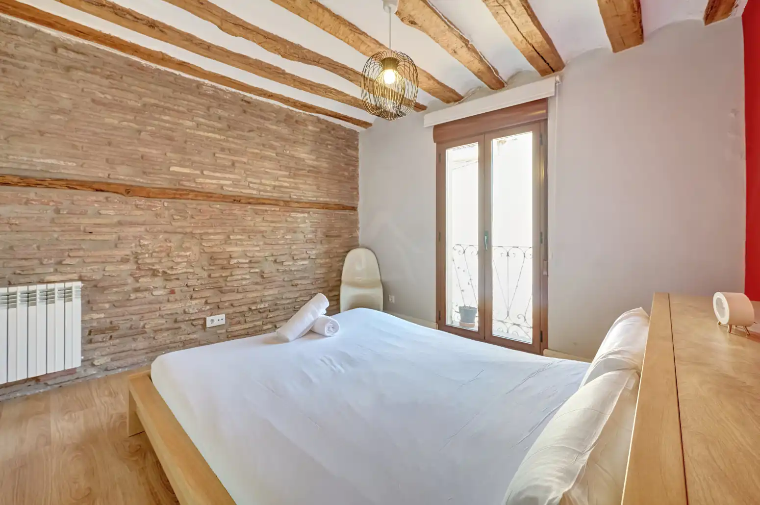 Habitación de Piso en venta en  Logroño con Calefacción, Parquet y Amueblado