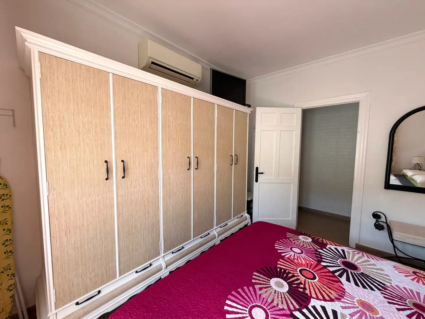 Habitación de Casa adosada en venta en Ardales con Aire acondicionado, Terraza y Amueblado