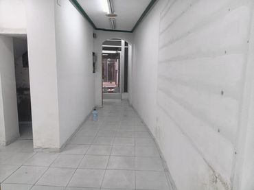 Local comercial en venda a Casco Antiguo