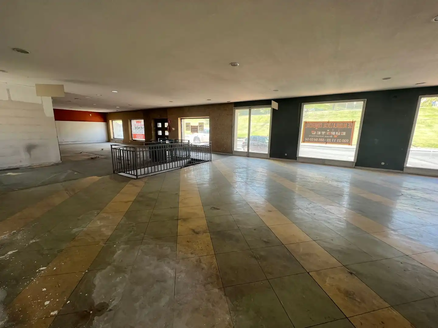 Local en venta en Ávila