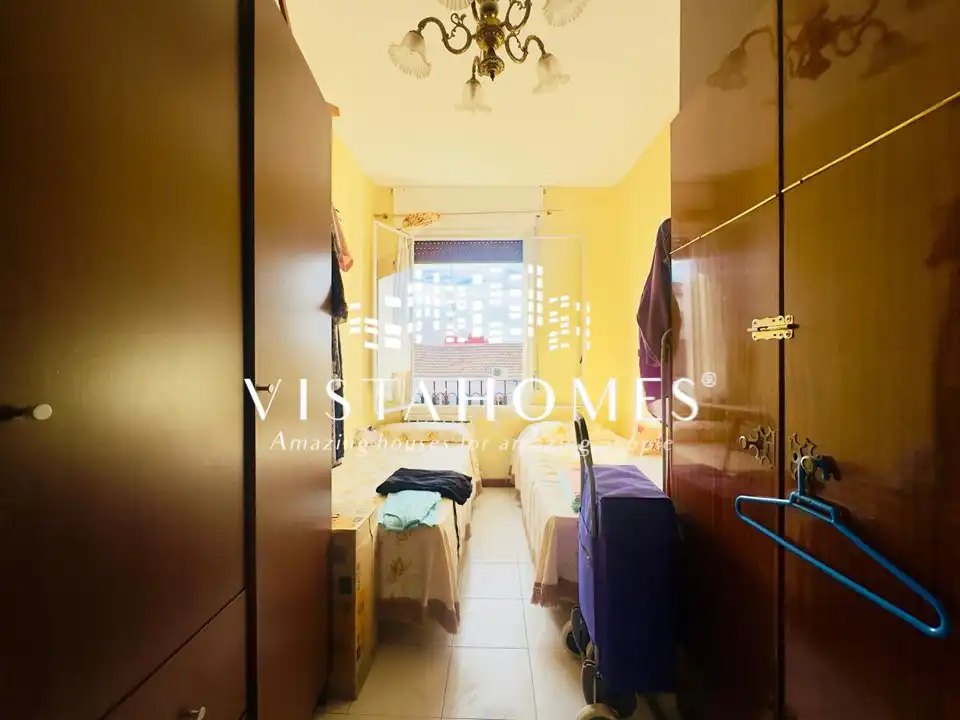 Schlafzimmer von Wohnung zum Verkauf in Madrid mit Klimaanlage, Heizung und Balkon