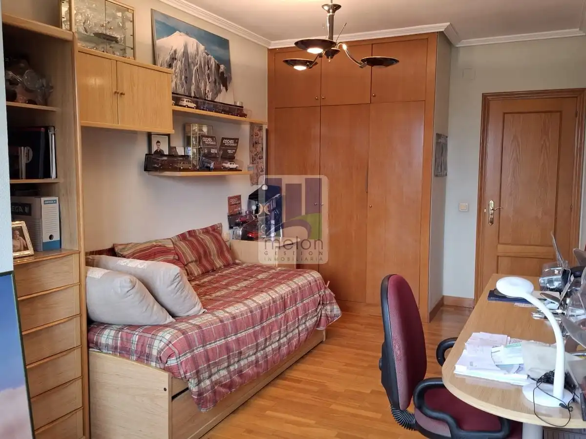Habitación de Casa o chalet en venta en Alfoz de Quintanadueñas con Trastero