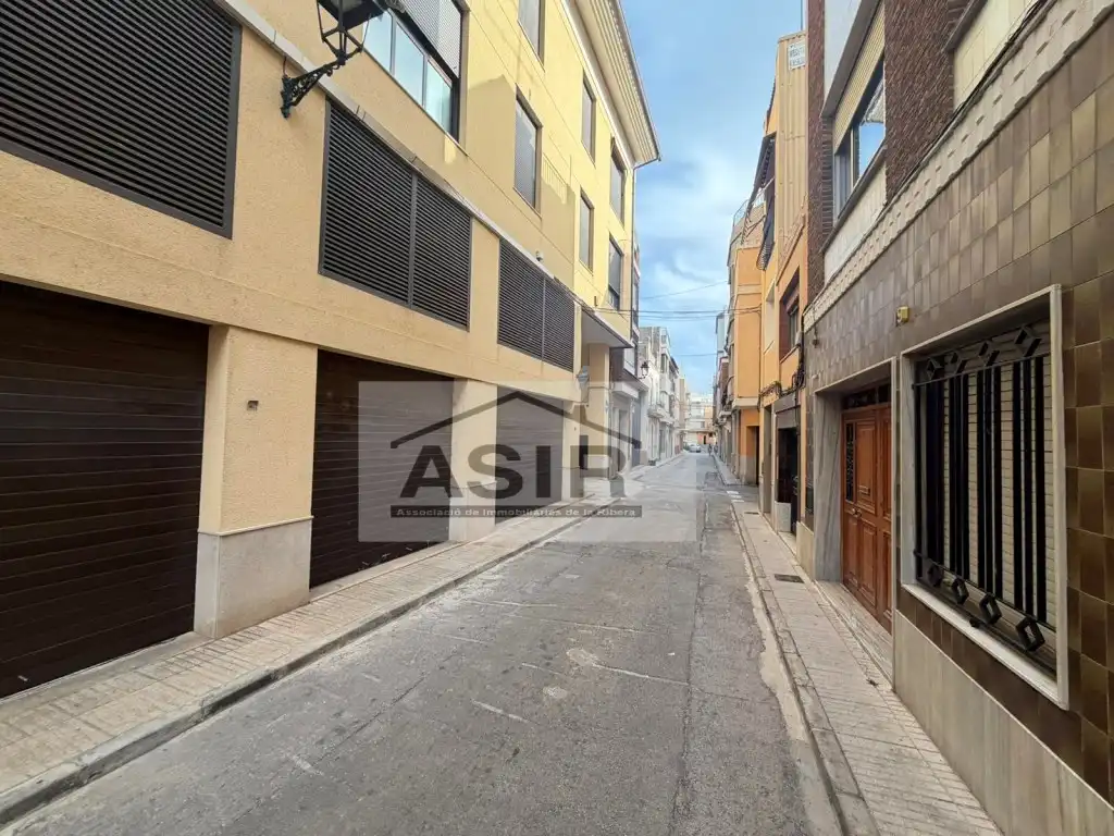 Vista exterior de Garaje en venta en Alzira