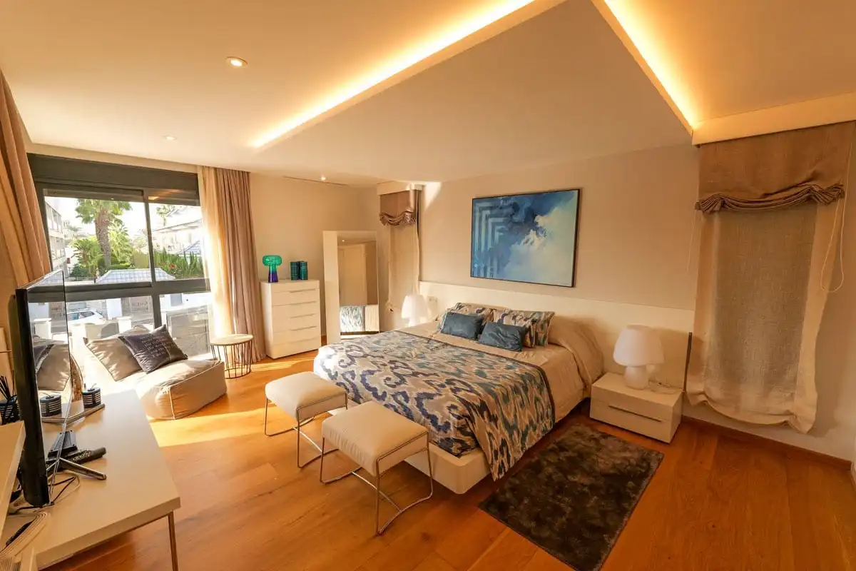 Chalet con piscina en venta en Playa del Acequión, Náufragos y Rocío del Mar, imagen 9