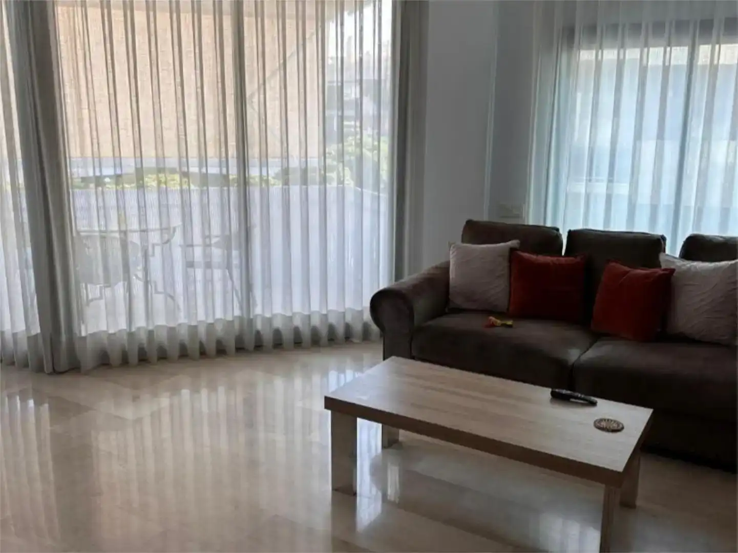 Sala d'estar de Pis en venda en Cambrils amb Aire condicionat, Piscina i Balcó