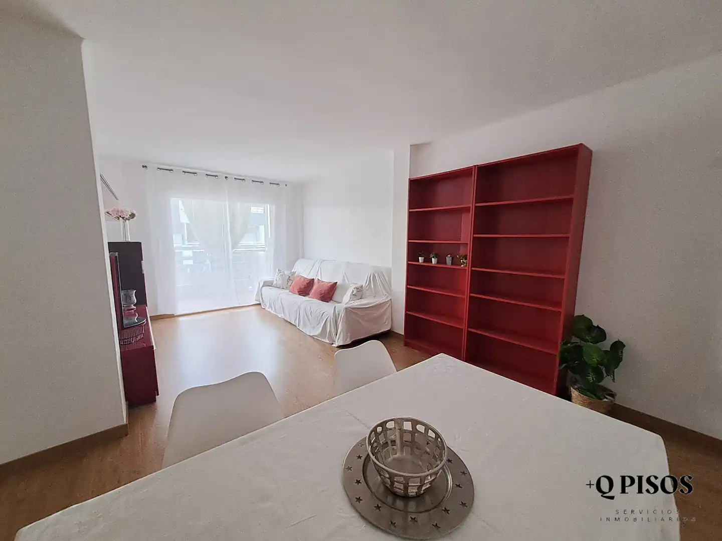 Sala d'estar de Pis en venda en  Palma de Mallorca amb Parquet, Balcó i Alarma