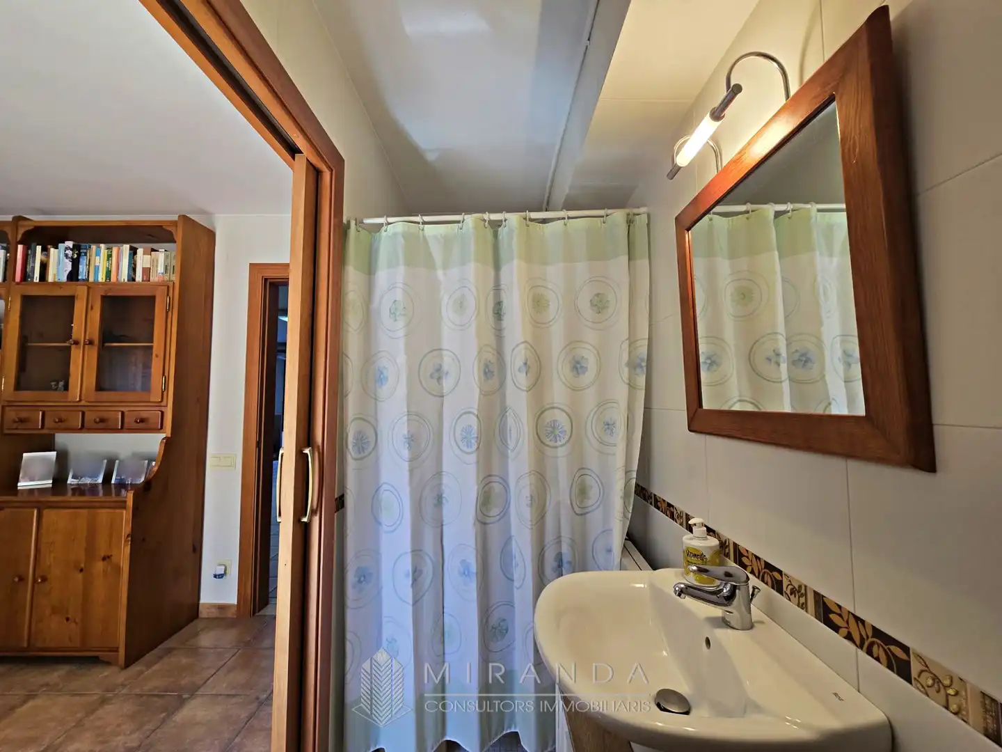 Baño de Casa adosada en venta en Granollers con Aire acondicionado, Calefacción y Jardín privado