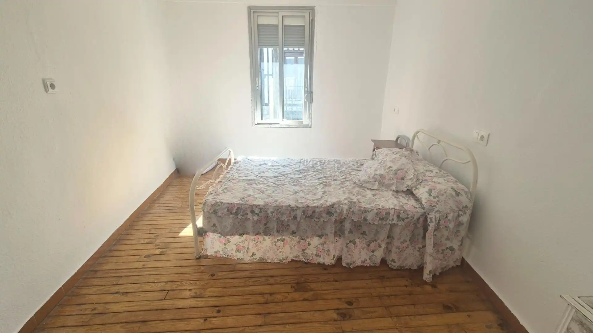 Bedroom of Flat for sale in La Alberca   with Heating