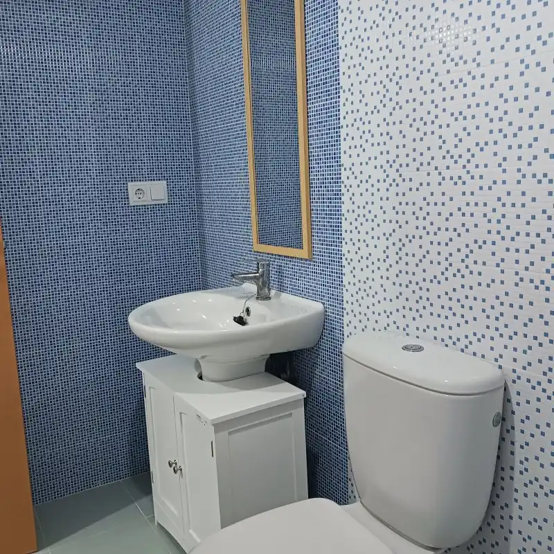 Bathroom of Flat for rent in La Font d'en Carròs  with Air Conditioner, Furnished and Balcony