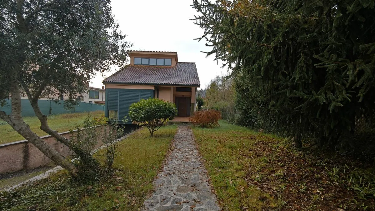 Garden of Houses for sale in Teo