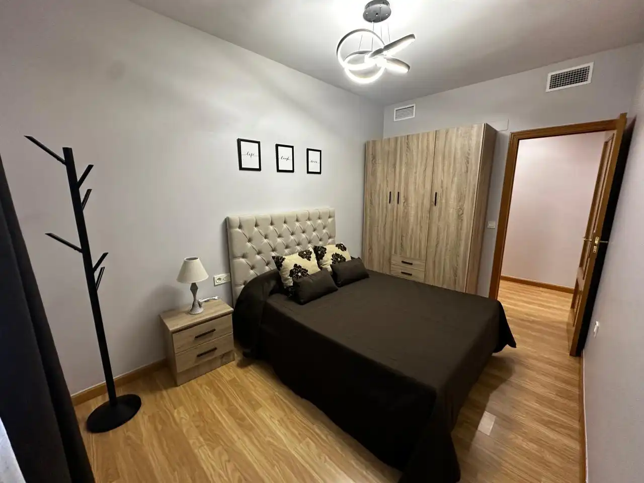 Habitación de Ático de alquiler en Don Benito con Aire acondicionado, Calefacción y Parquet
