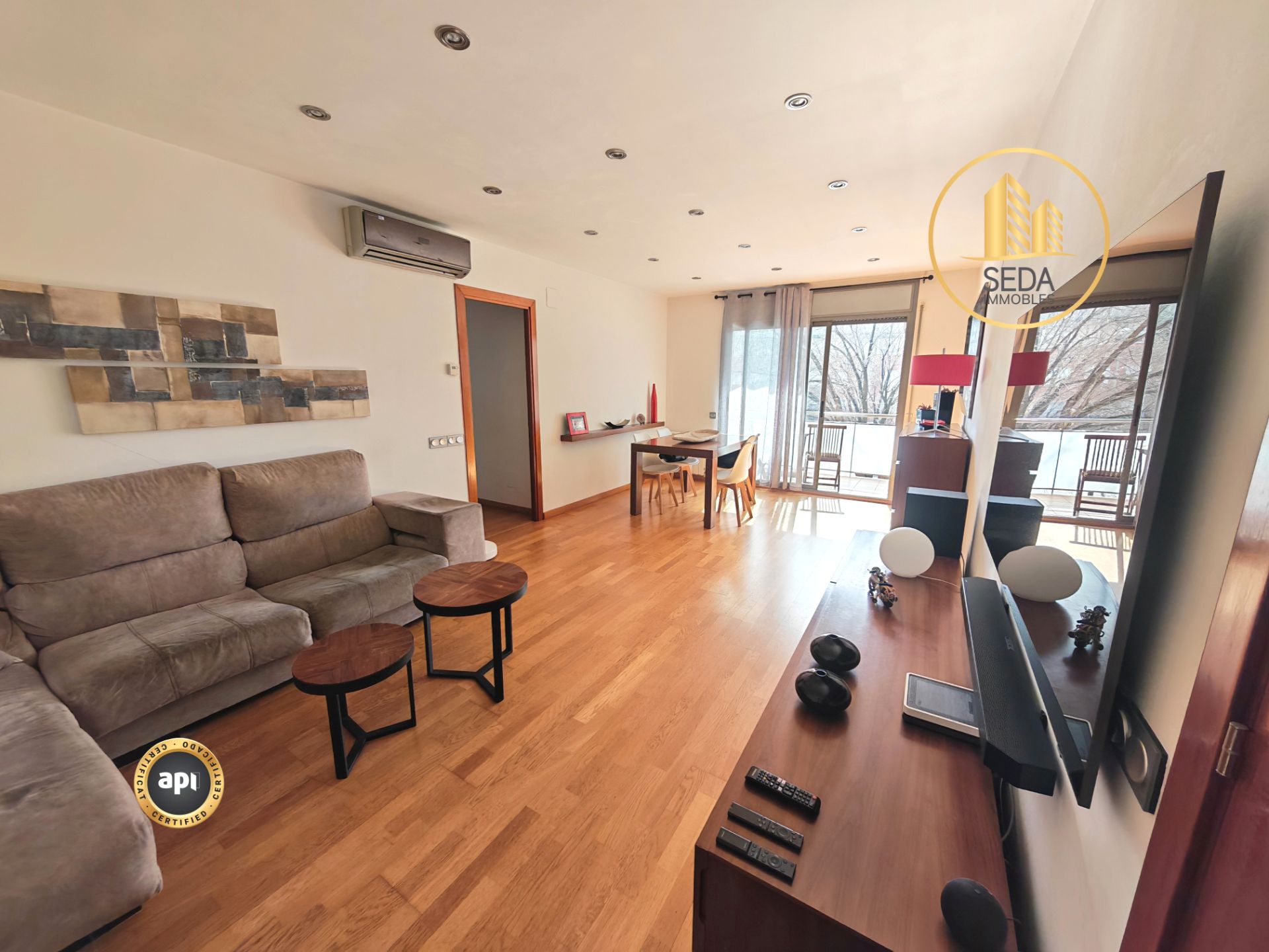 Exterior view of Flat for sale in Parets del Vallès  with Air Conditioner, Heating and Parquet flooring