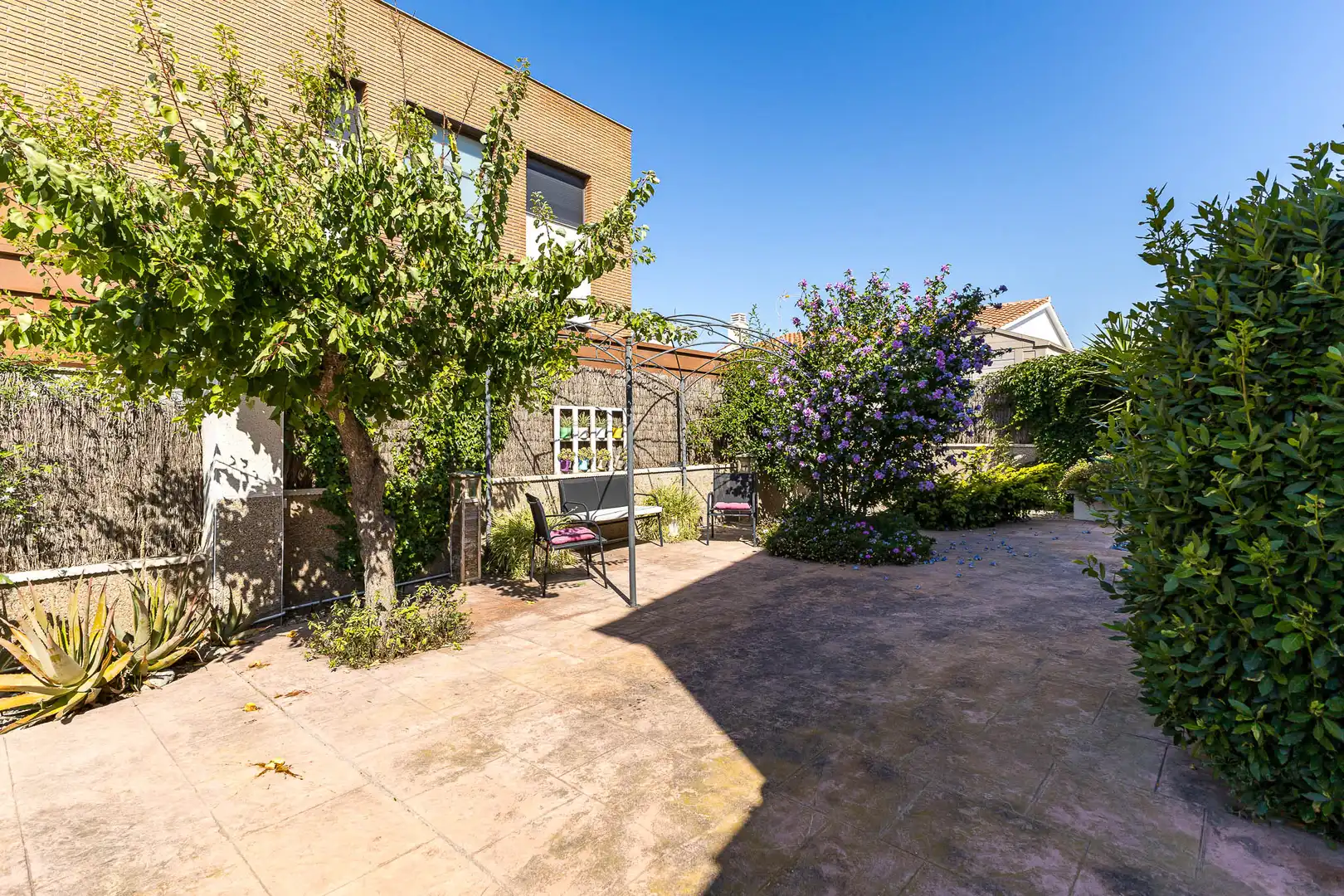 Terraza de Casa o chalet en venta en Cubelles con Aire acondicionado, Calefacción y Jardín privado