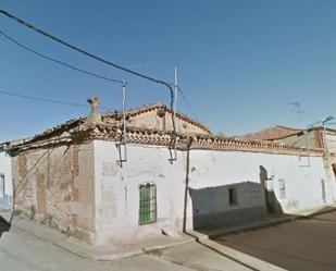 Exterior view of Single-family semi-detached for sale in Parada de Rubiales