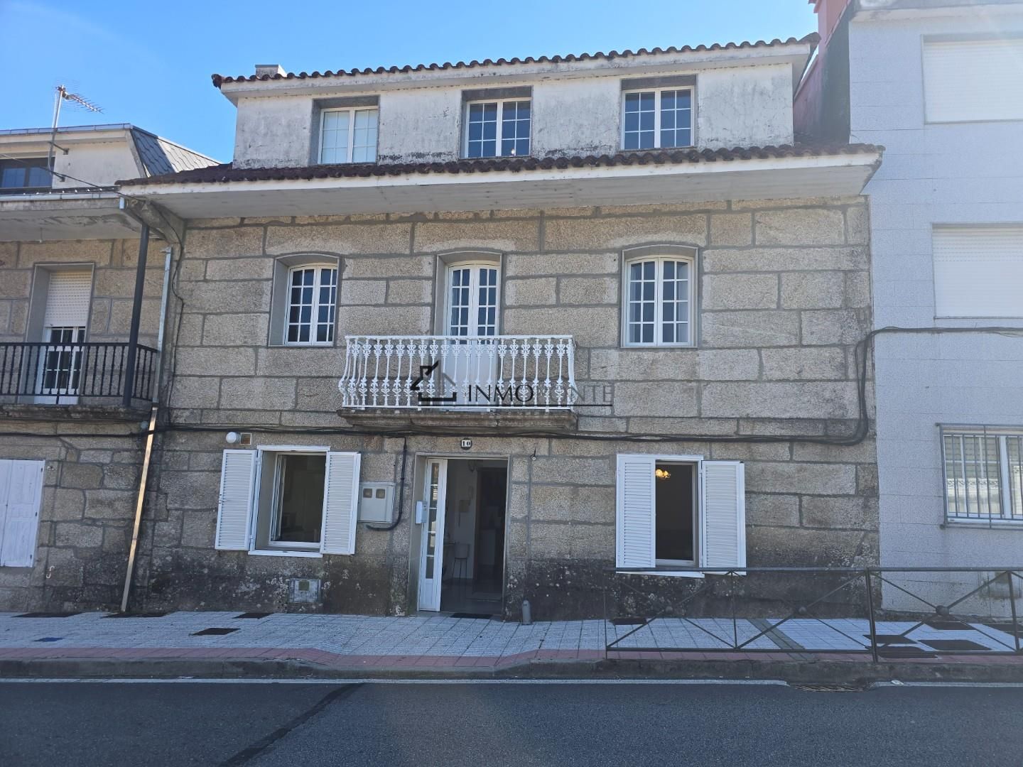 Vista exterior de Casa o xalet en venda en Cerdedo amb Jardí privat