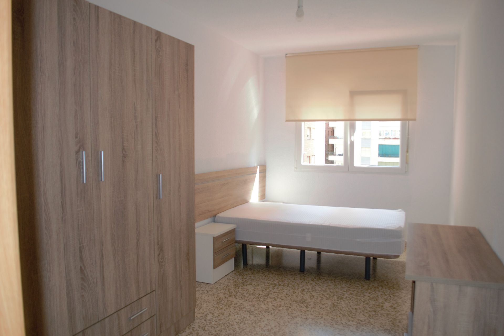 Bedroom of Flat to share in  Granada Capital  with Furnished, Oven and Washing machine
