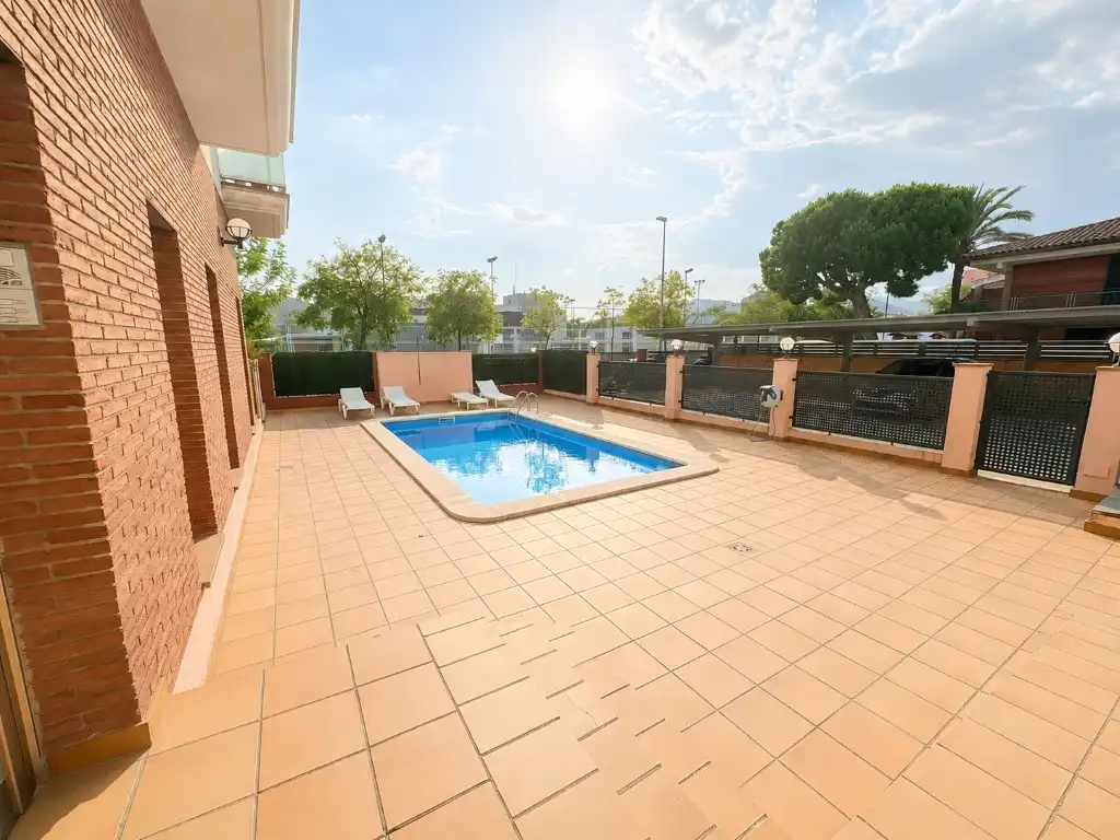 Flat with lift for sale in Calle Illes Canaries, imagen 8