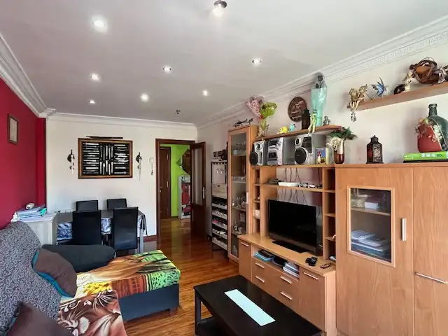 Sala de estar de Dúplex en venta en Piélagos con Calefacción, Trastero y Horno