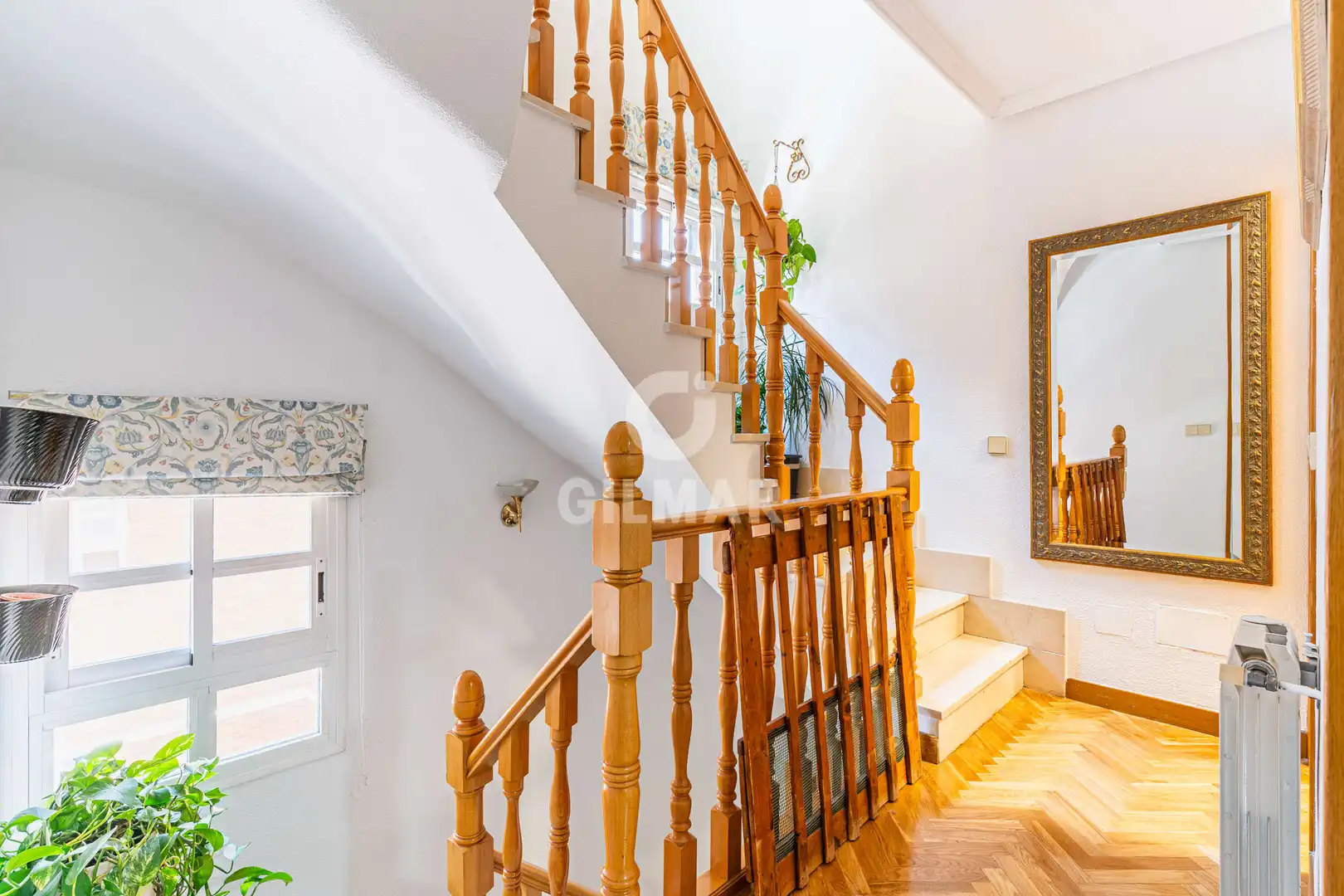 Casa adosada en venta en Madrid con Calefacción y Jardín privado