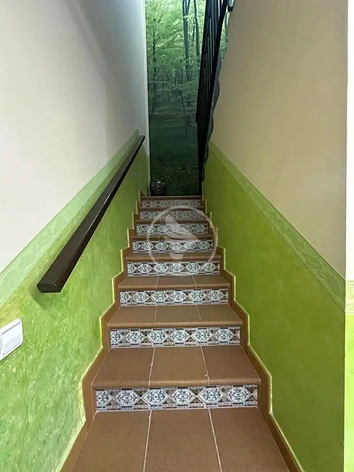Casa o xalet en venda en Linares amb Aire condicionat, Calefacció i Jardí privat