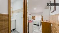 Bedroom of Flat to rent in L'Hospitalet de Llobregat  with Air Conditioner, Heating and Furnished