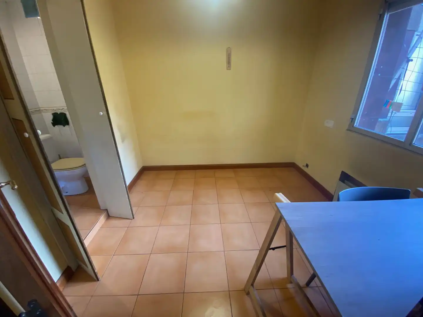 Pis en venda en Oviedo  amb Calefacció, Terrassa i Traster