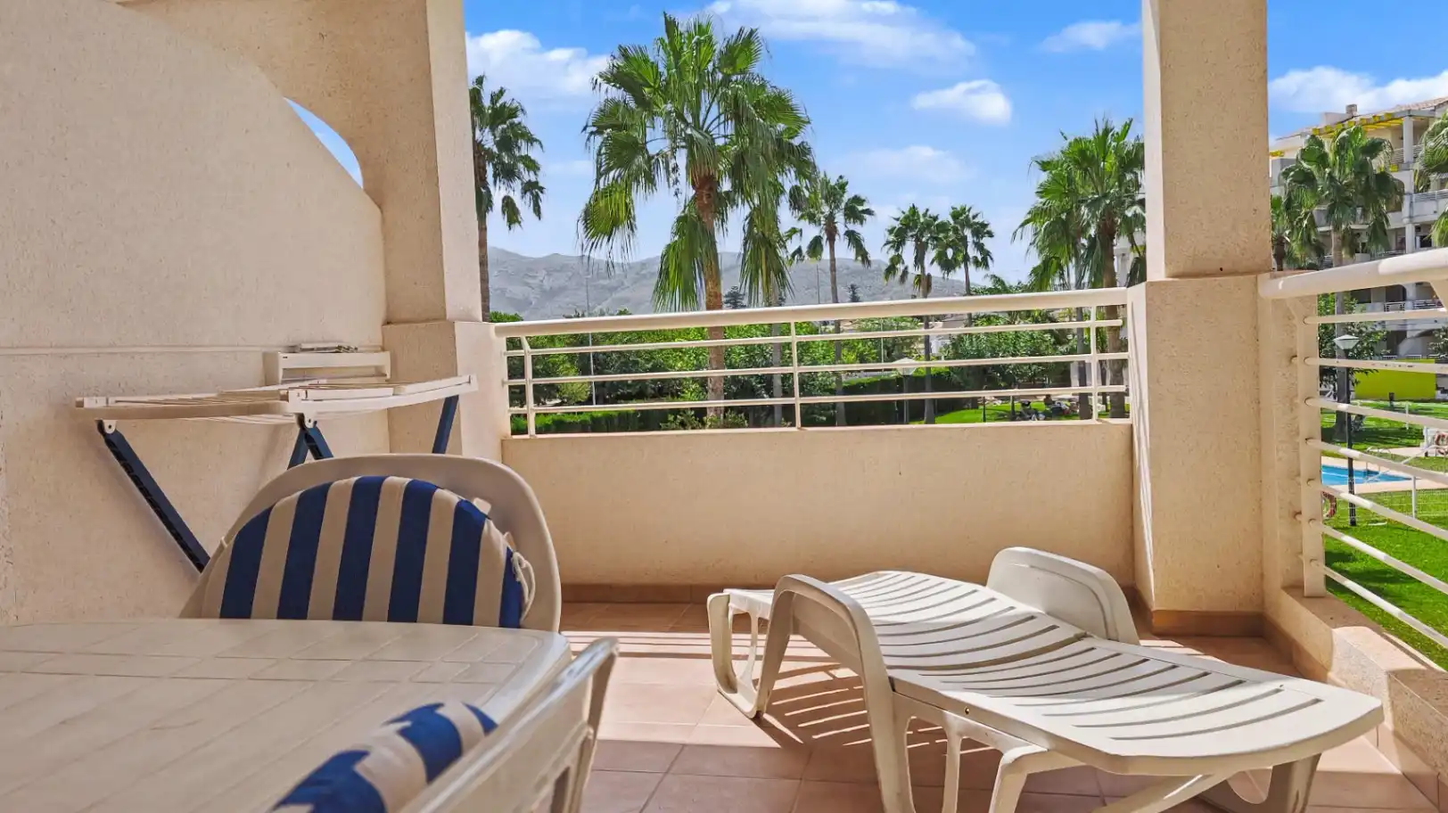 Apartament amb piscina en venda a Las Marinas / Les Marines, imagen 6