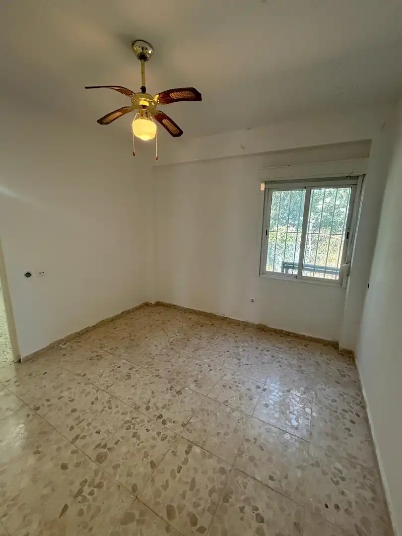Dormitori de Casa o xalet en venda en Utrera