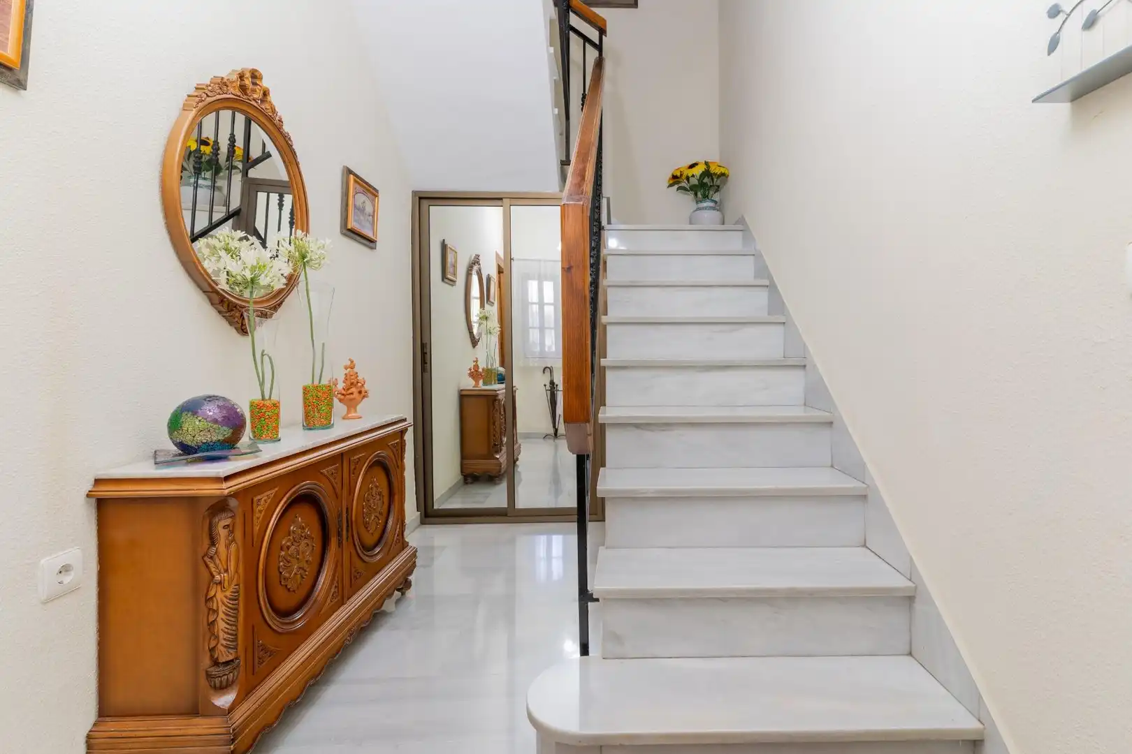 Casa amb terrassa en venda a Avenida Avenida Ángel Gijón Díaz, imagen 7