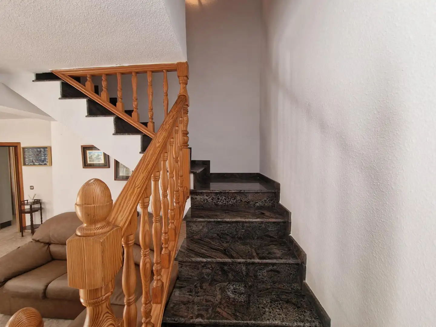 Casa adosada en venda a El Hornillo