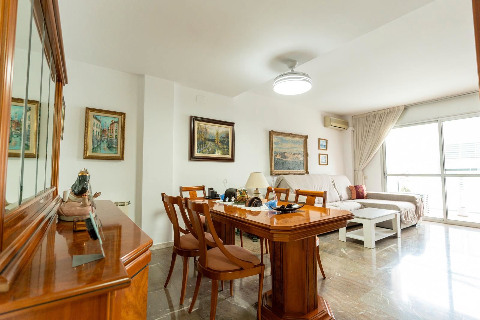 Dining room of Flat for sale in Cornellà de Llobregat  with Air Conditioner, Heating and Storage room