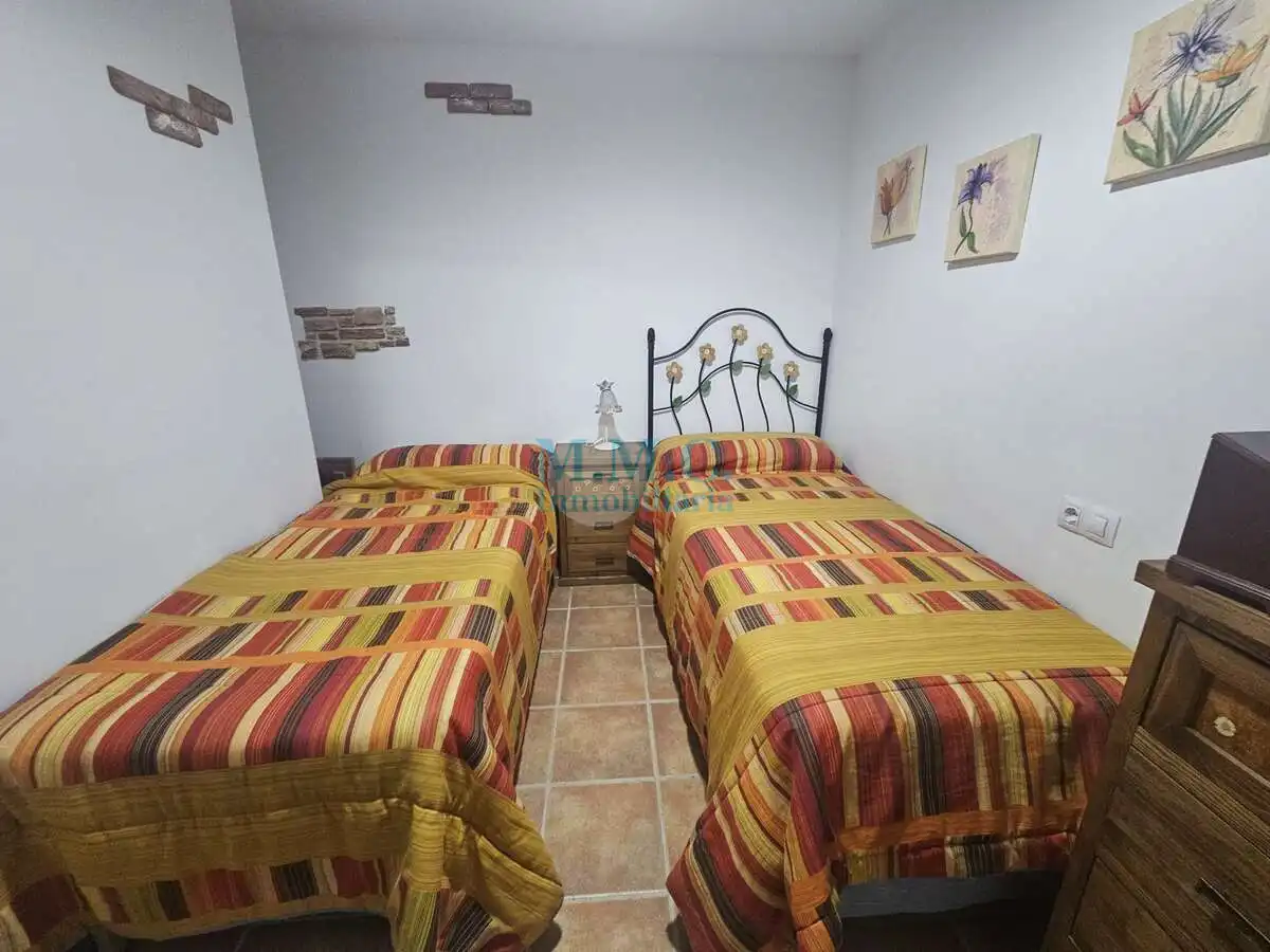 Habitación de Casa o chalet en venta en Enix con Amueblado