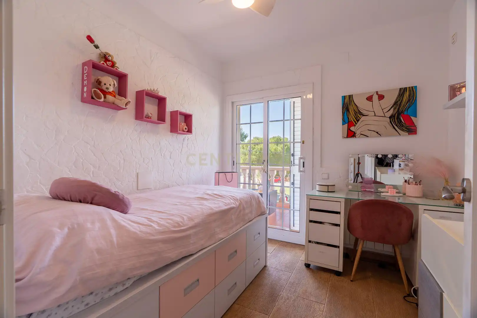Dormitori de Casa o xalet en venda en Cubelles amb Aire condicionat i Alarma