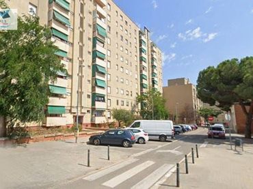 Pis amb balcó en venda a Calle DRAPAIRES DELS