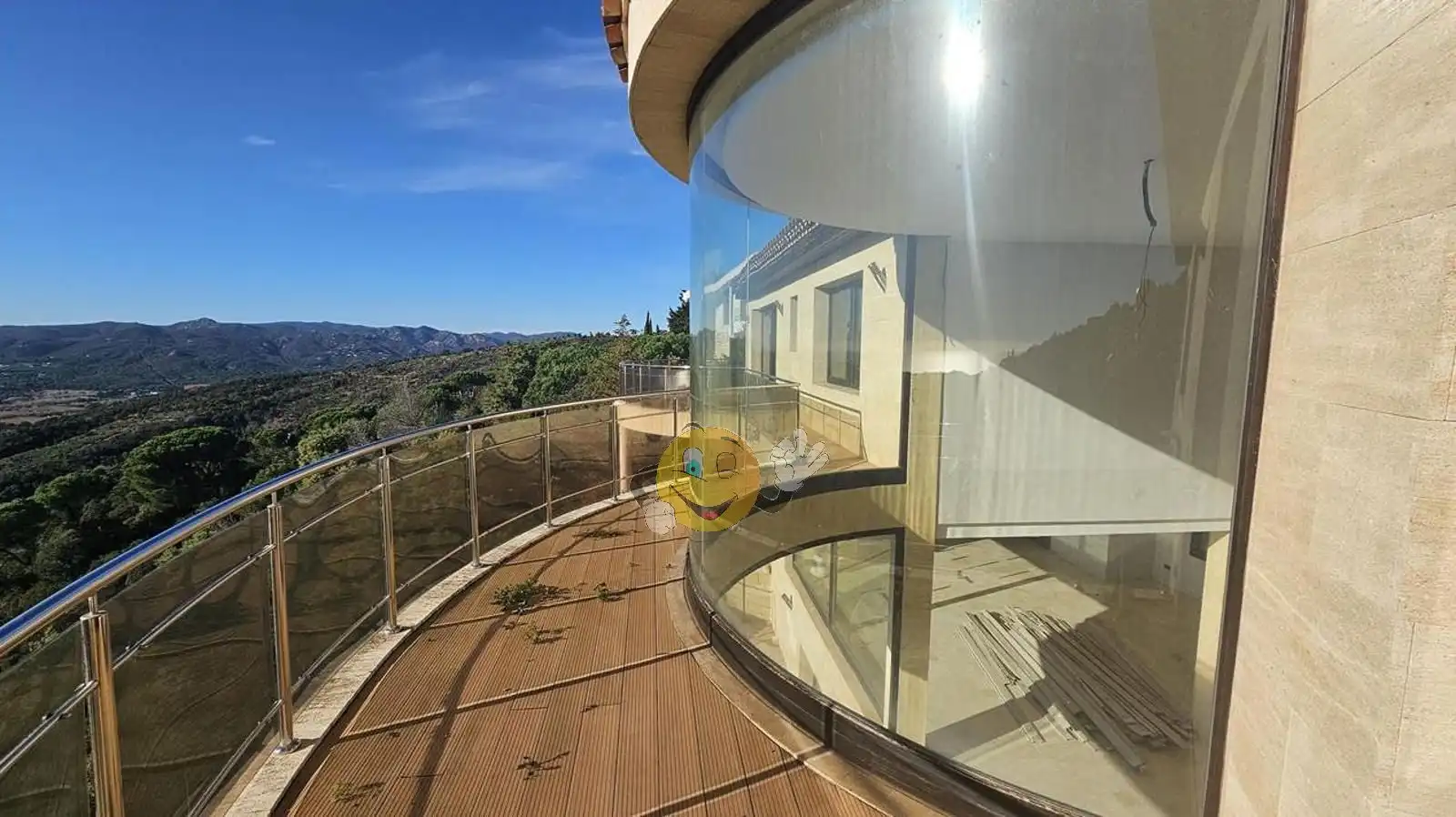 Terrasse von Haus oder Chalet zum Verkauf in Castell d'Aro, Platja d'Aro i s'Agaró mit Klimaanlage, Heizung und Privatgarten