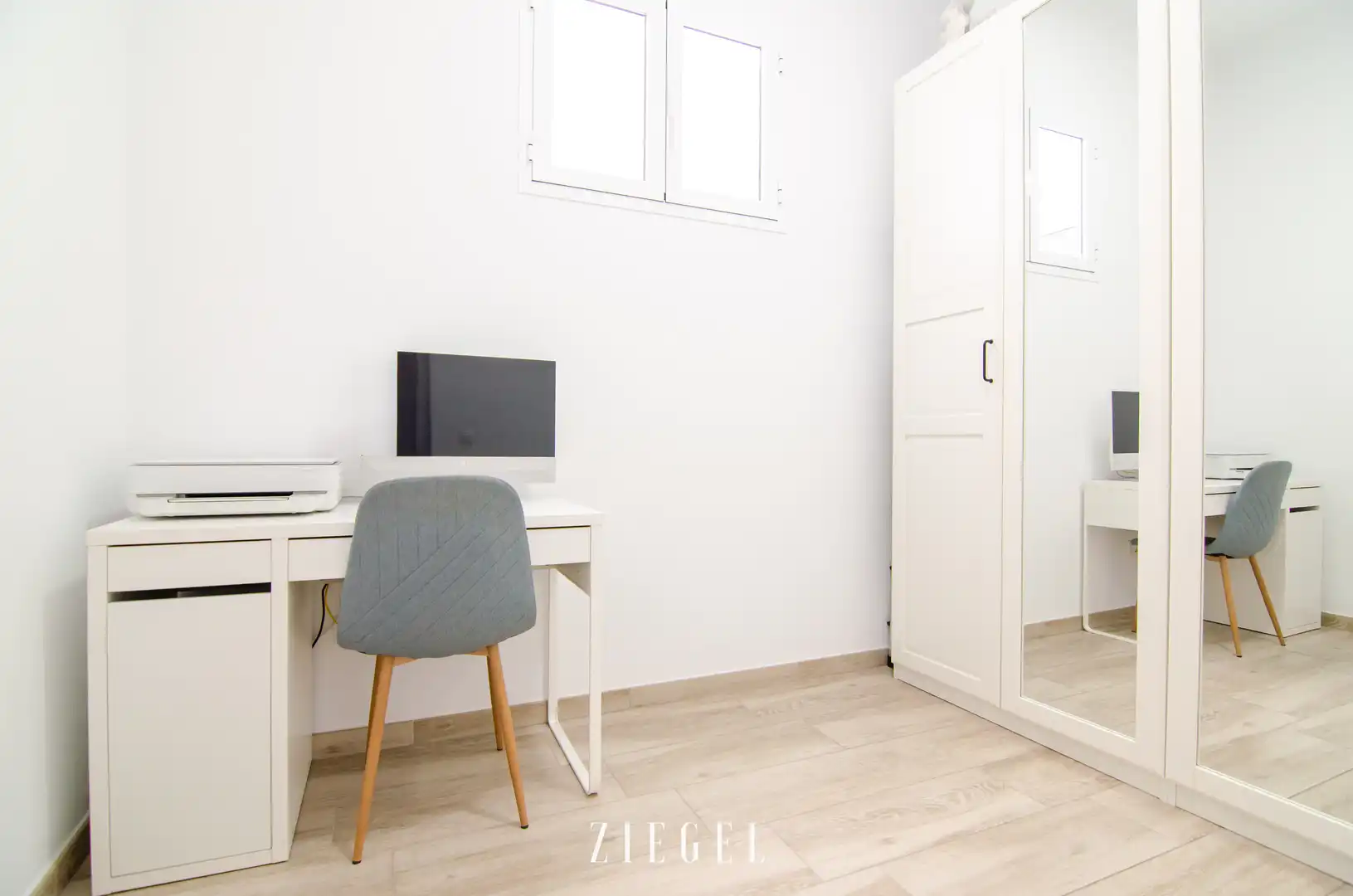 Bedroom of Flat for sale in Las Palmas de Gran Canaria  with Terrace, Storage room and Furnished