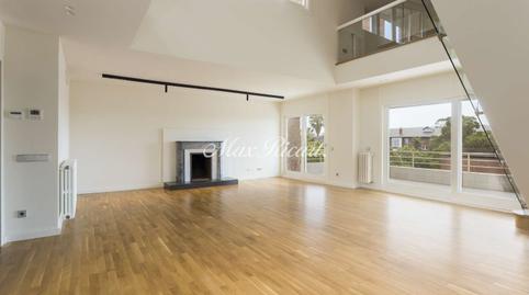 Foto 4 de Àtic de lloguer a Les Tres Torres, Barcelona