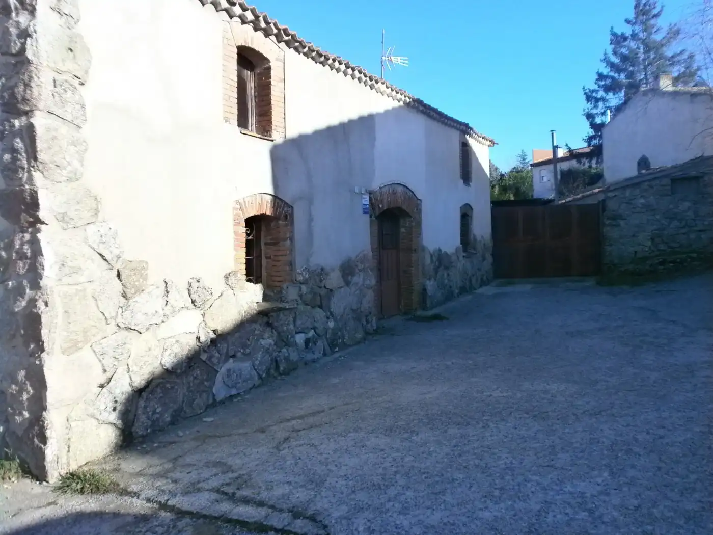 Local commercial à vendre à Torrecaballeros, imagen 2